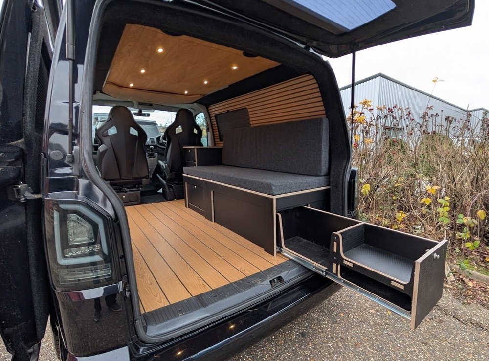 Van Furniture Buffalo Sliding Bed with Drawer