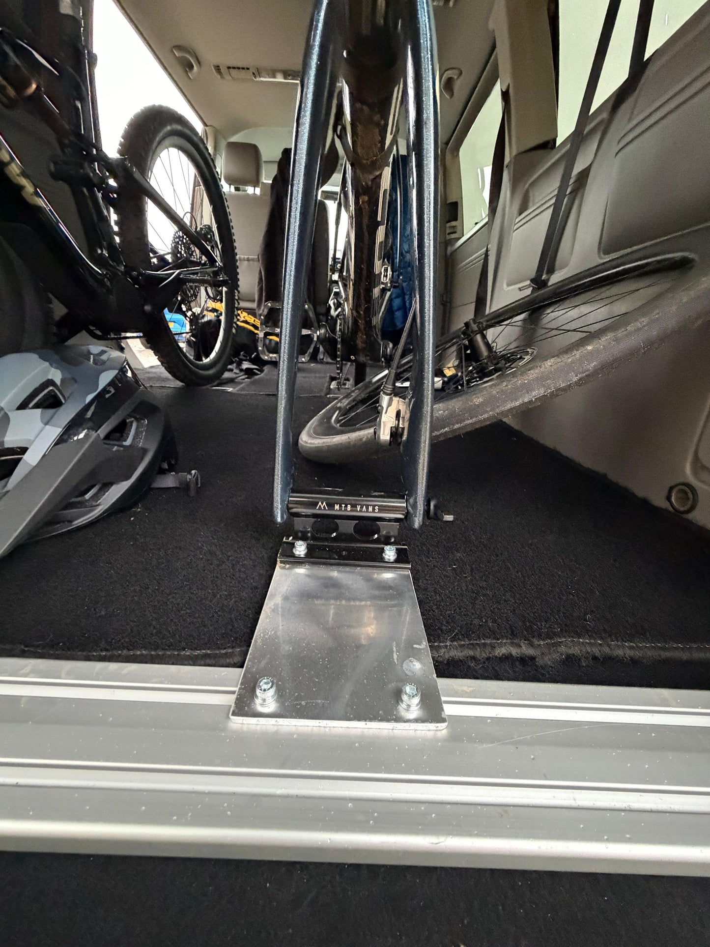 Fork Mount Offset Bracket