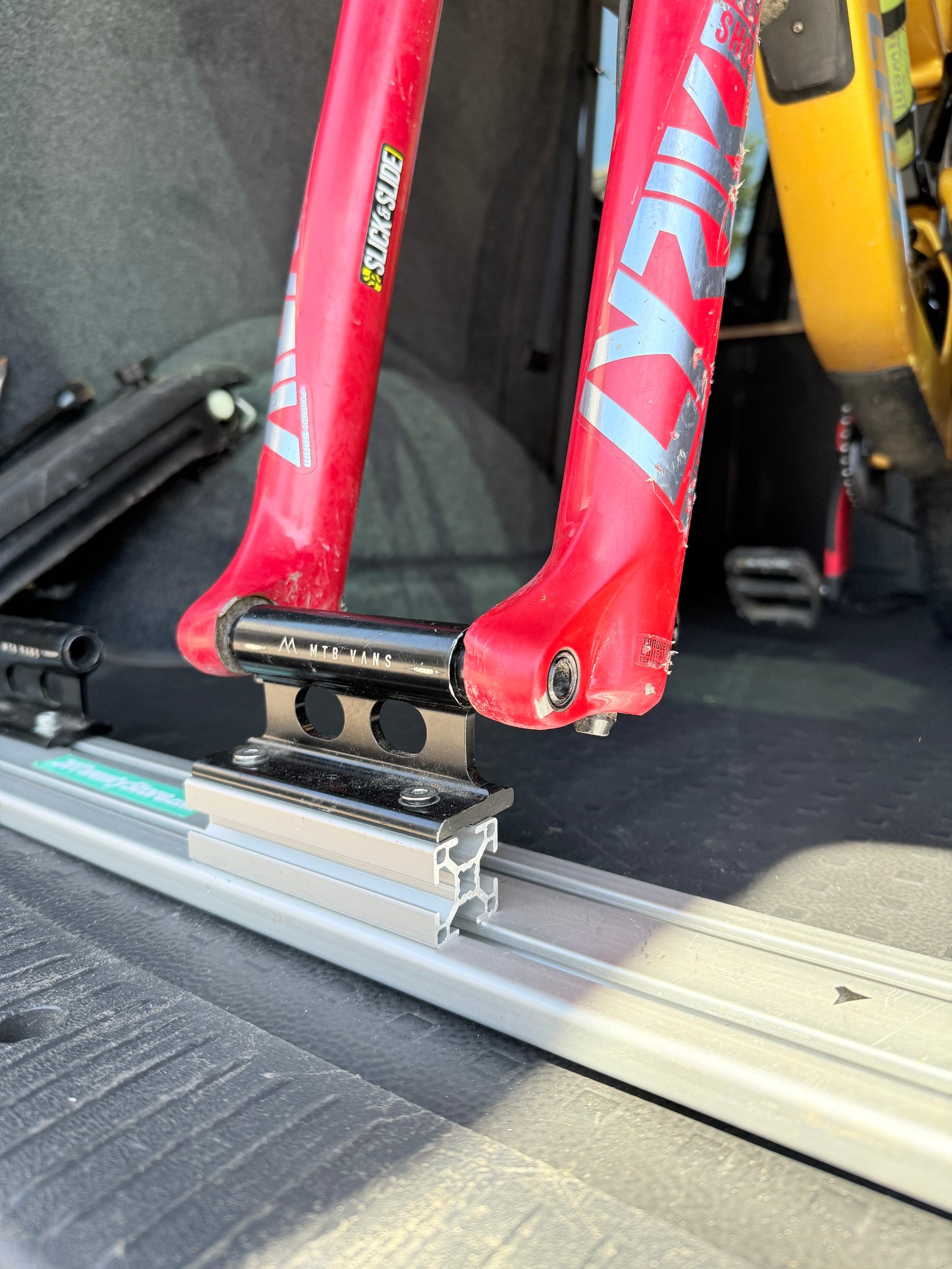 Fork Mount Riser